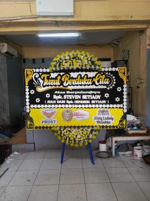Papan Bunga di Semper Barat