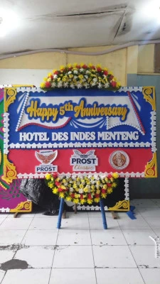 Papan Bunga di Semper Barat